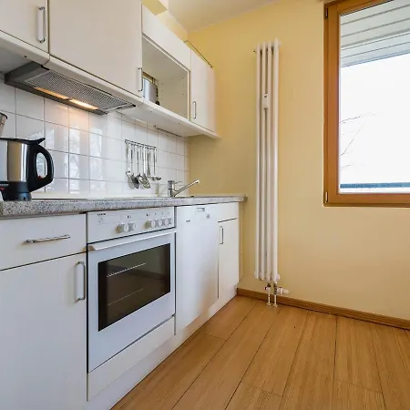 Kaiservillen - Mit 1 Schlafzimmer Und Balkon D233 *