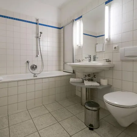 Kaiservillen - Mit 1 Schlafzimmer Und Balkon D233 * Heringsdorf (Usedom)